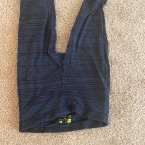 Blue athletic Capri pants with the phone pocket